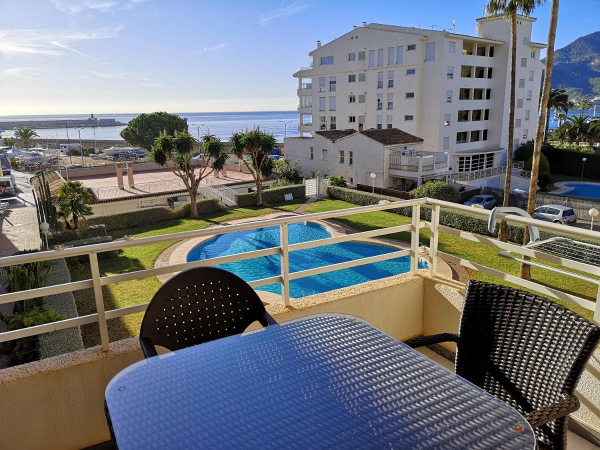 Acogedor Apartamento Frente Al Mar Con Piscina Алтеа Екстериор снимка