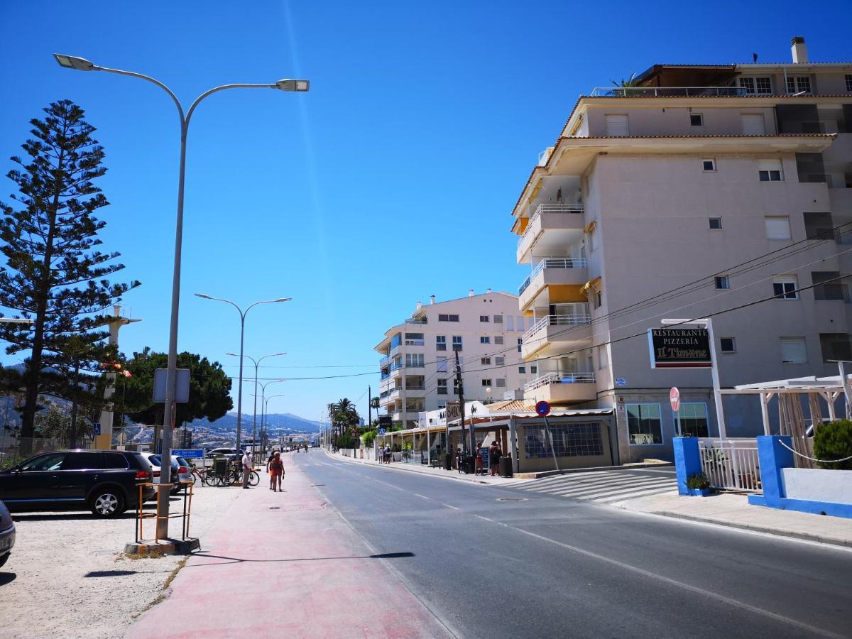 Acogedor Apartamento Frente Al Mar Con Piscina Алтеа Екстериор снимка